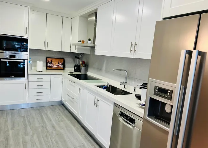 Antonio's Captain - 200m From The アパート ペニシェ